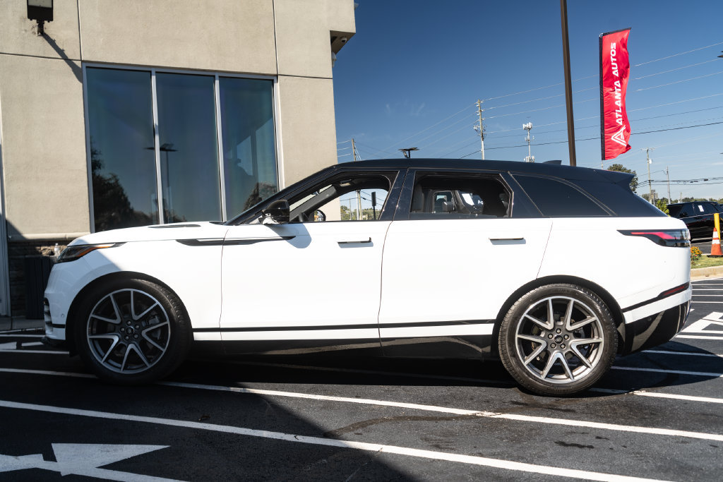 Used 2026 Land Rover Range Rover Velar Dynamic SE AWD/4WD image 17