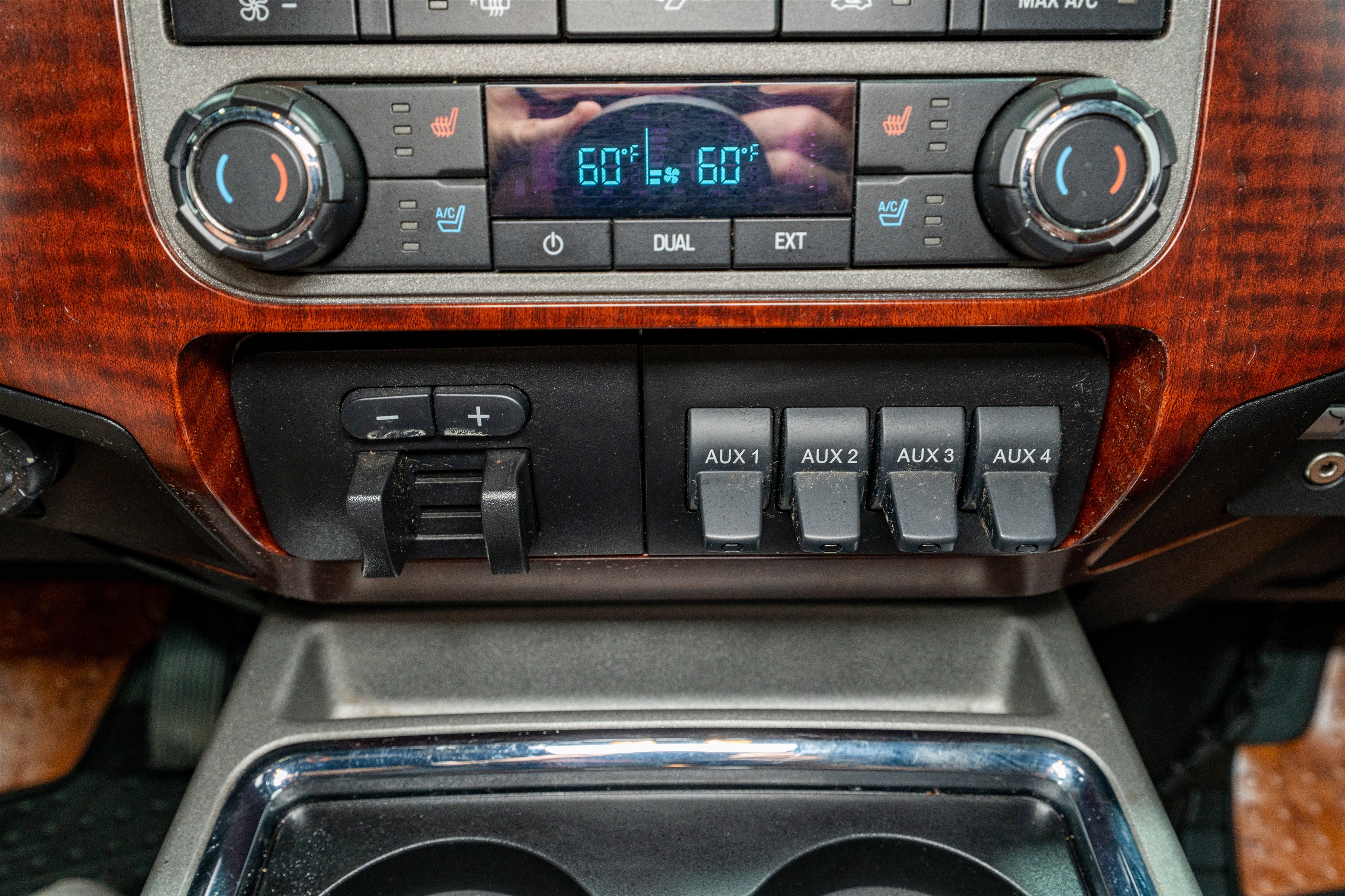 Used 2012 Ford F350 King Ranch w/ King Ranch w/Chrome Pkg image 20