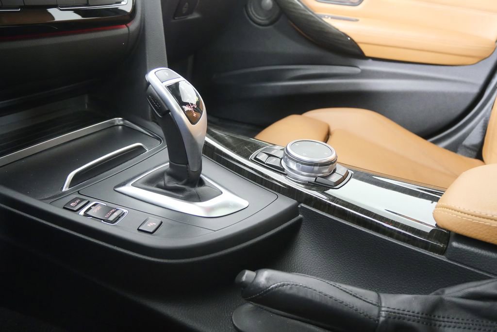 Used 2017 BMW 340i Sedan image 26