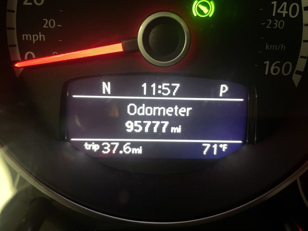 Used 2015 Volkswagen Beetle 1.8T FWD image 6