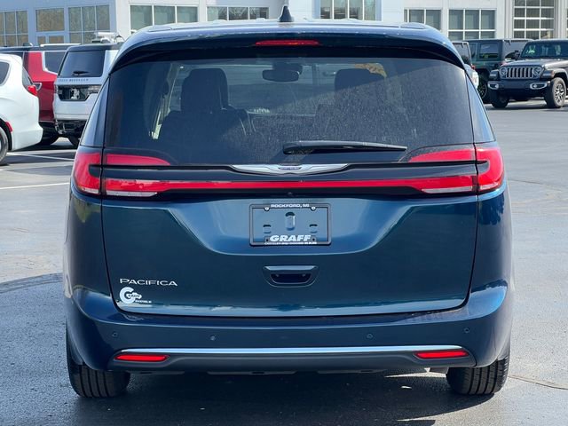 Used 2023 Chrysler Pacifica Touring-L FWD image 46