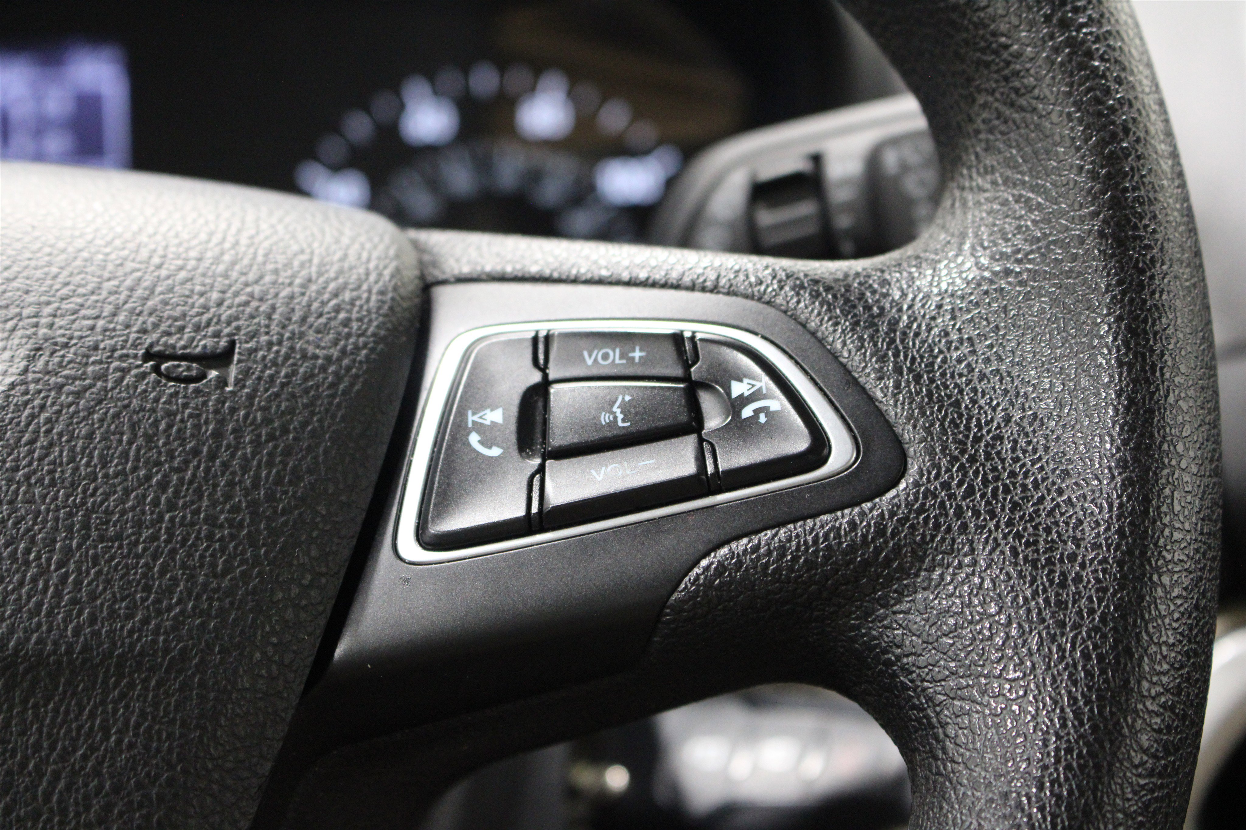 Used 2021 Ford EcoSport S FWD image 12