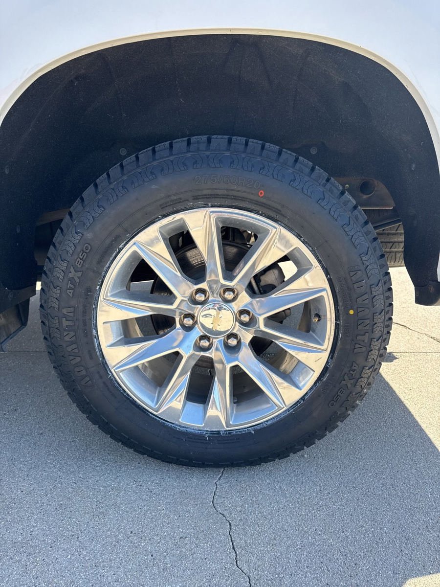 Used 2019 Chevrolet Silverado 1500 LTZ w/ LTZ Plus Package AWD/4WD image 35