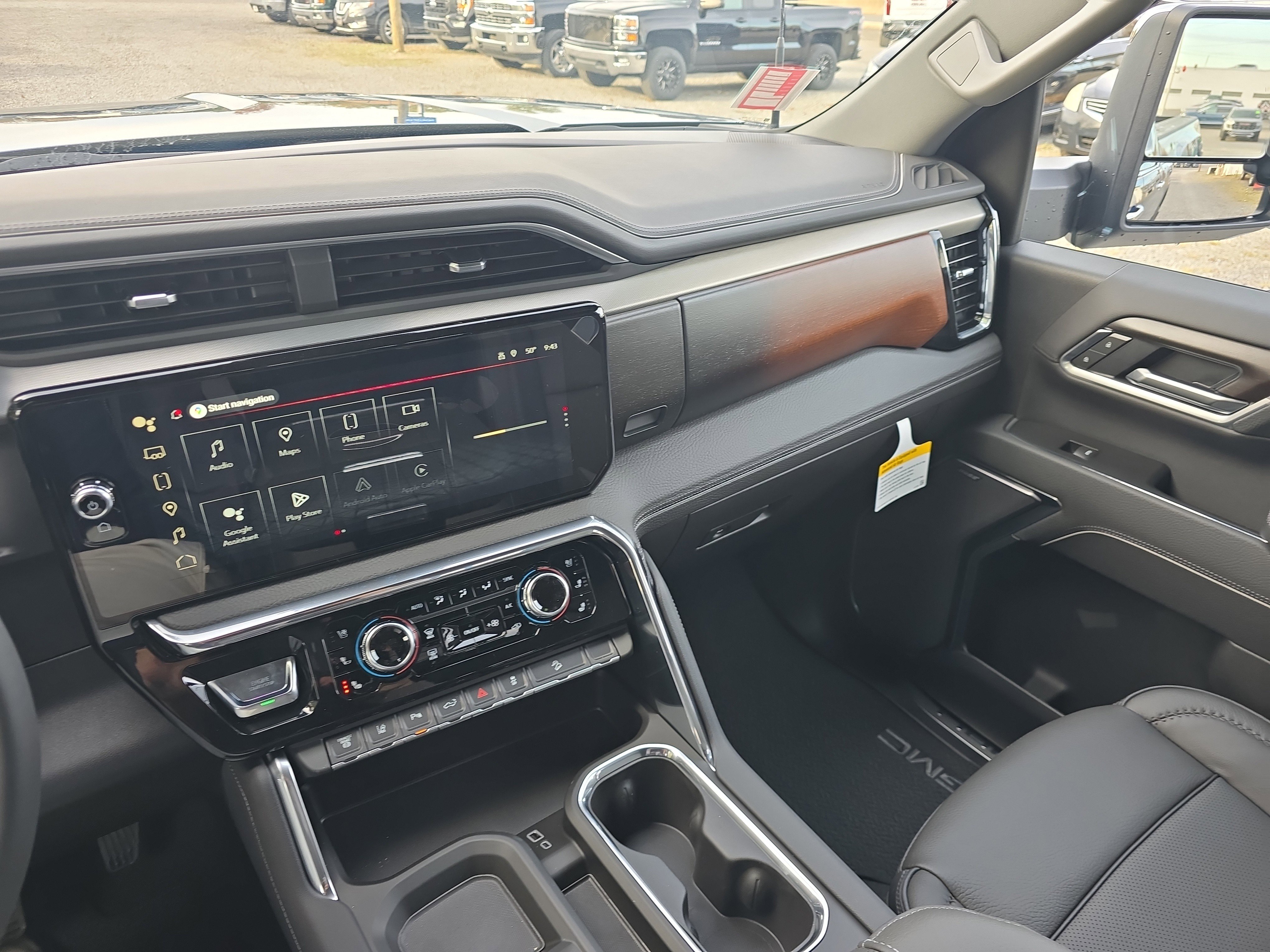 New 2026 GMC Sierra 2500 Denali w/ Denali Reserve Package image 22