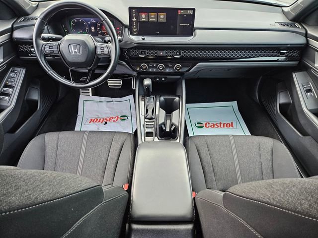 Used 2024 Honda Accord Sport image 11