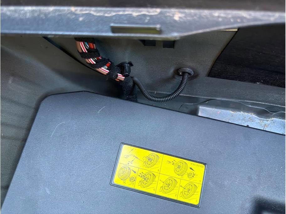 Used 2015 Audi RS 5 Coupe w/ Black Optic Plus Package image 26