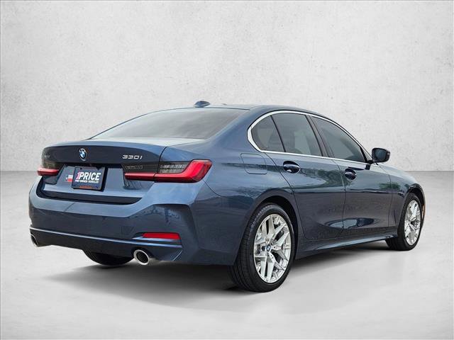 Used 2025 BMW 330i xDrive Sedan w/ M Sport Package image 5