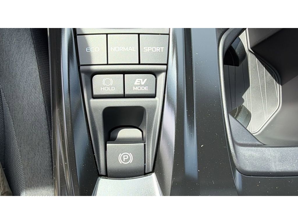 New 2026 Toyota Camry LE FWD image 25