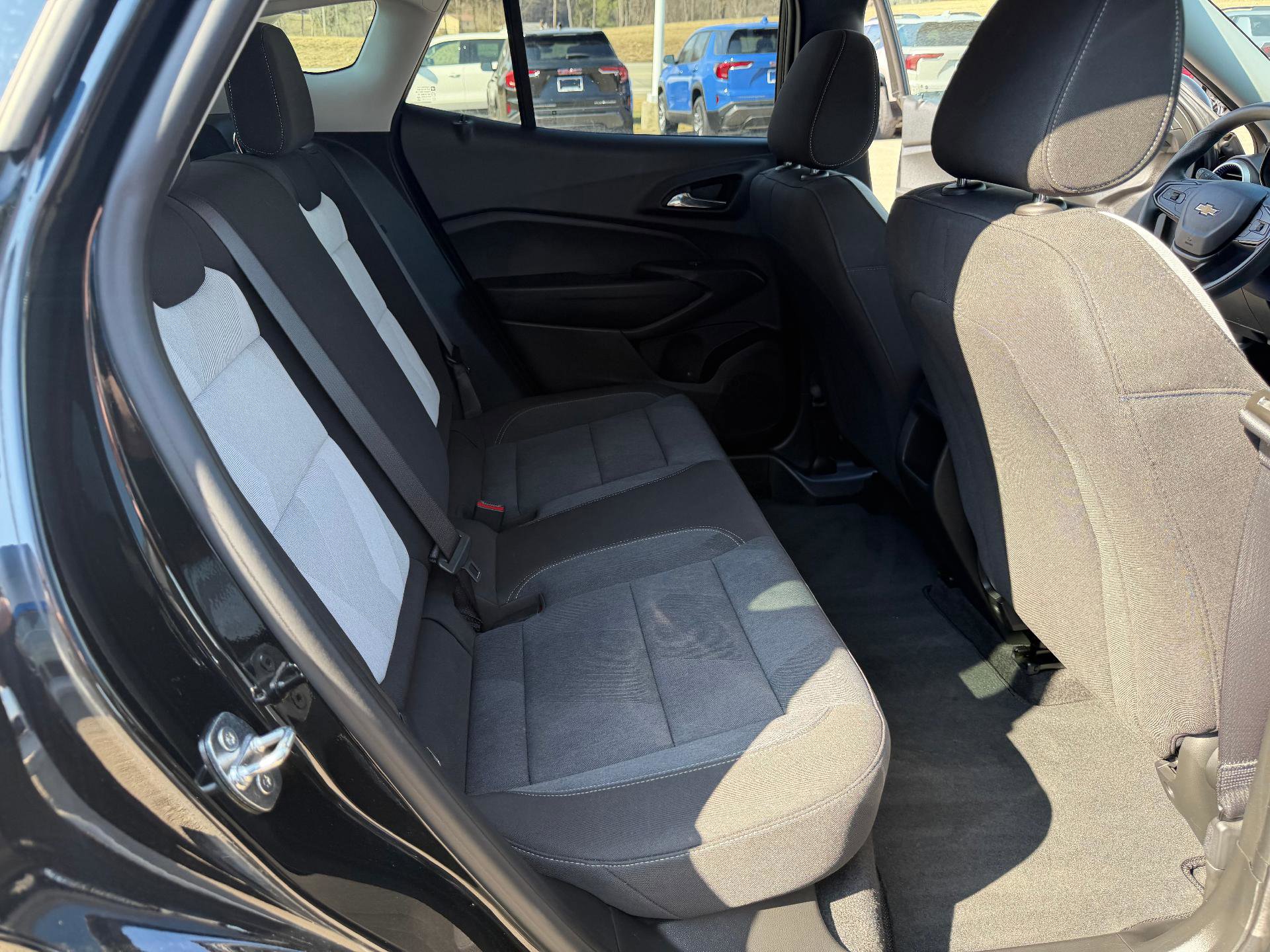 Certified 2024 Chevrolet Trax LS image 36