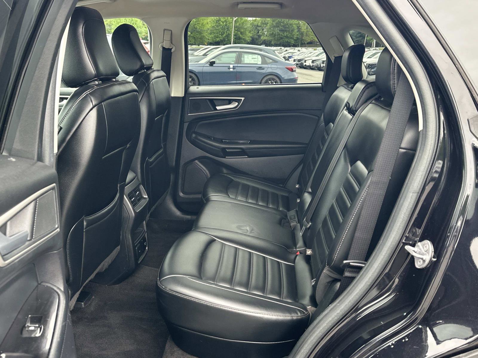 Used 2020 Ford Edge SEL w/ Convenience Package AWD/4WD image 21