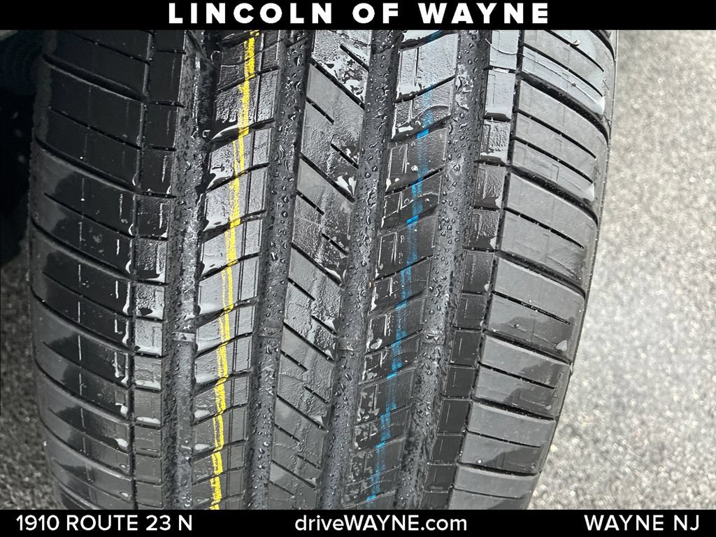 Certified 2023 Lincoln Corsair Reserve FWD image 27
