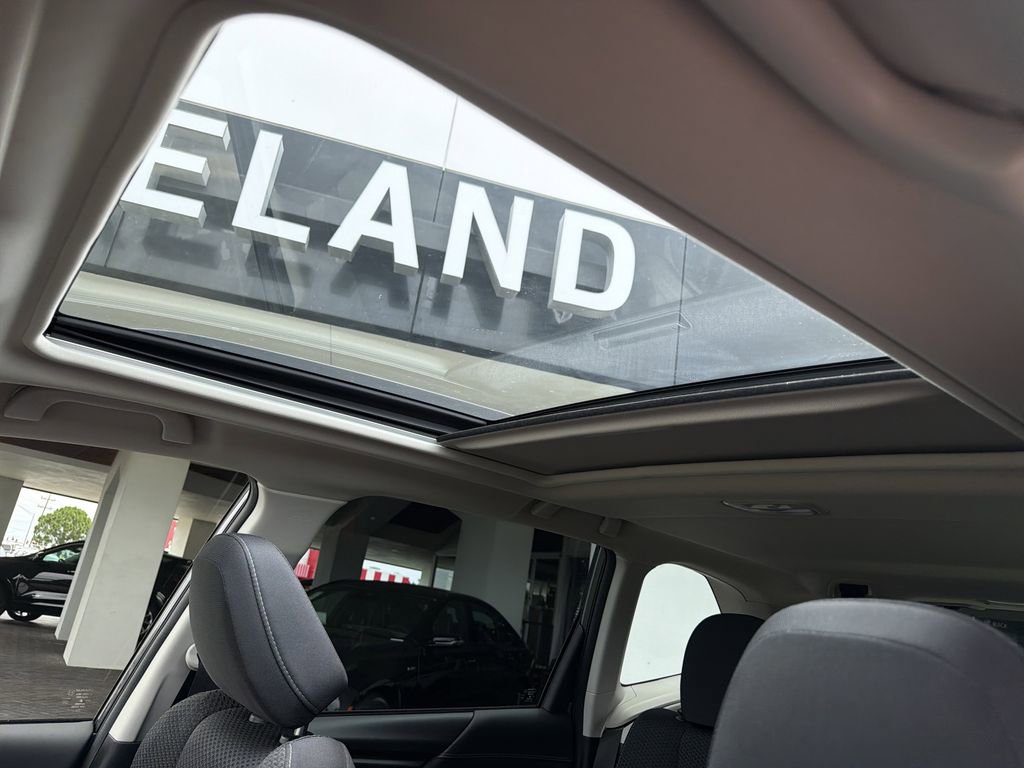 Certified 2023 Subaru Forester Premium AWD/4WD image 21