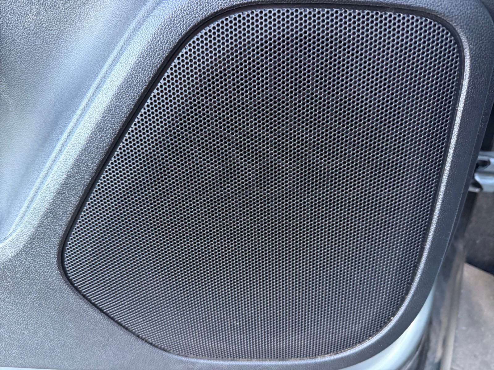 Used 2024 Chevrolet Blazer LT image 26