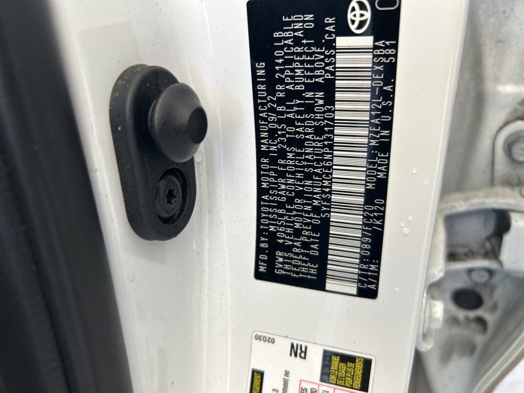 Used 2022 Toyota Corolla SE image 31