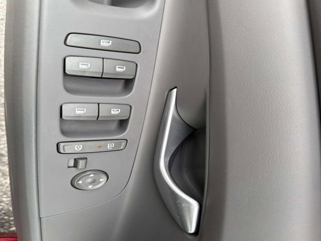 Used 2024 Hyundai Elantra SEL image 8