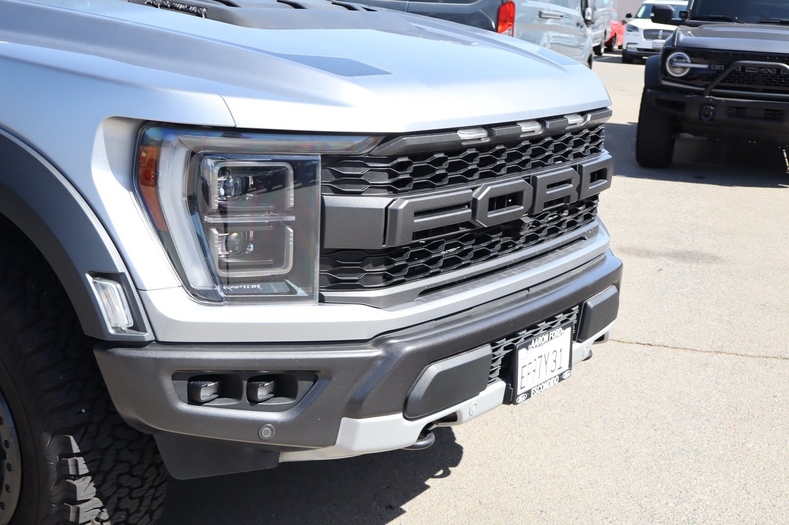 Used 2023 Ford F150 Raptor w/ Raptor Carbon Fiber Package AWD/4WD image 9