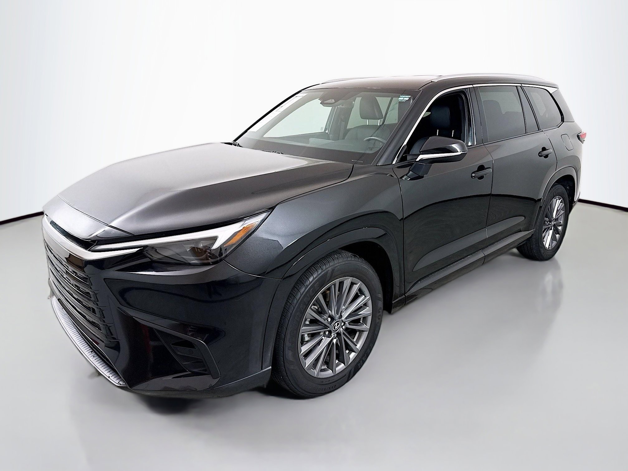 Used 2025 Lexus TX 350 AWD w/ Convenience Package image 3
