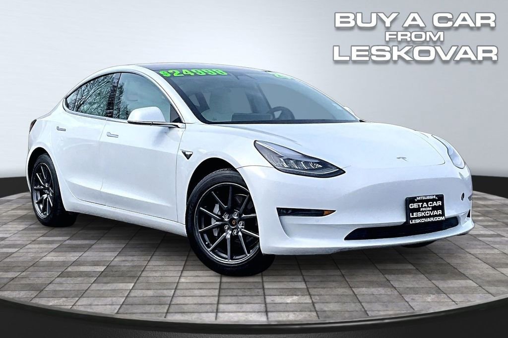 Used 2020 Tesla Model 3 Long Range image 1