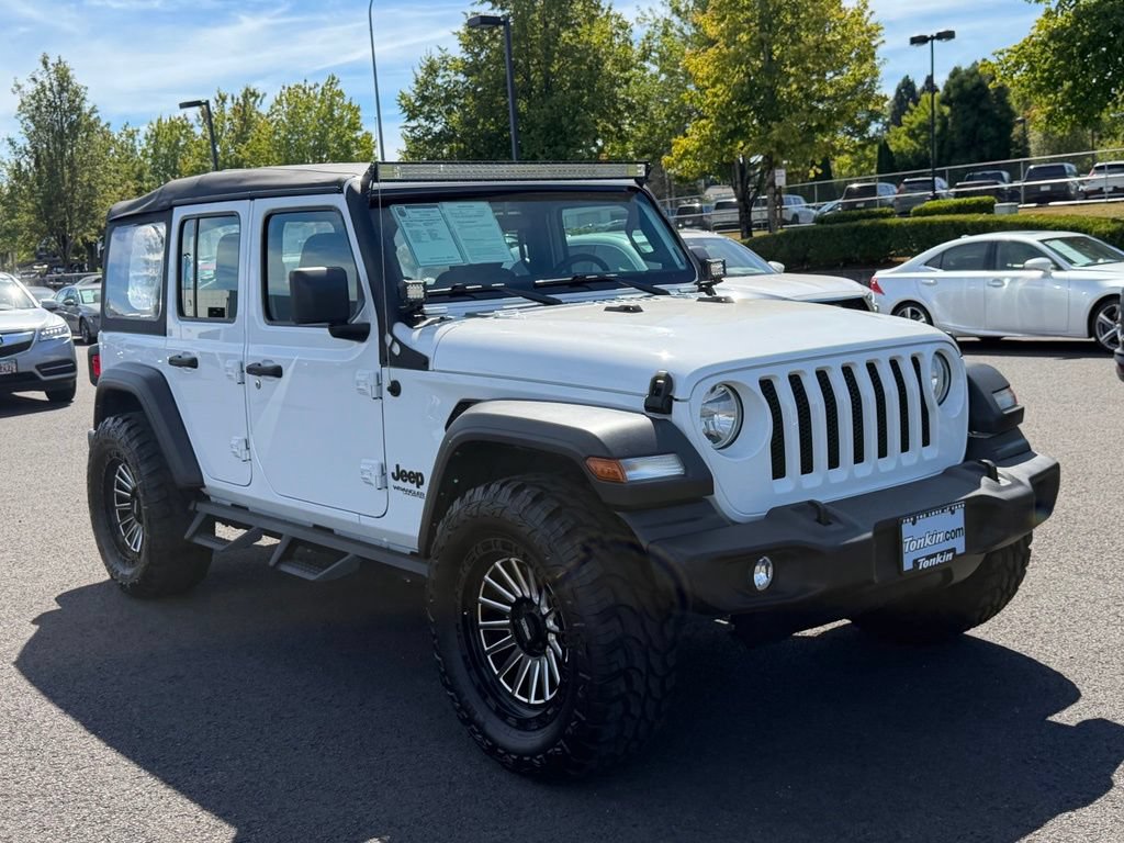 Used 2022 Jeep Wrangler Unlimited Sport AWD/4WD image 2