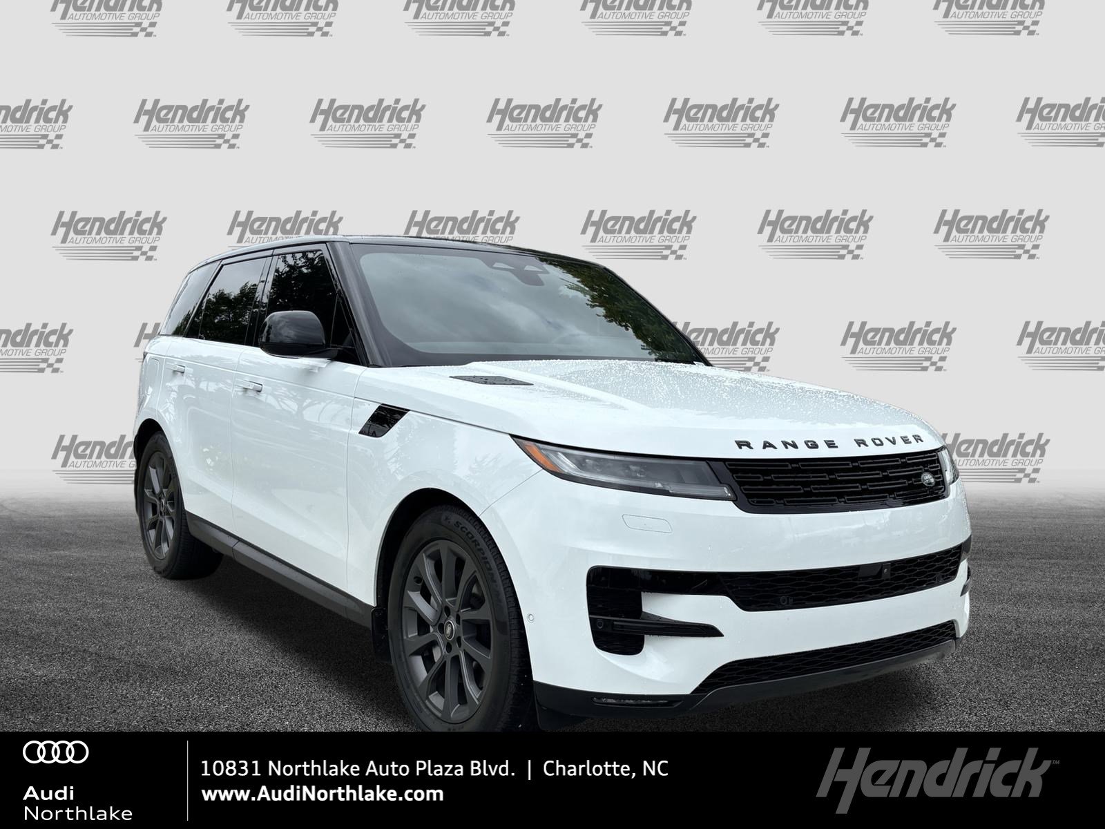 Used 2025 Land Rover Range Rover Sport SE