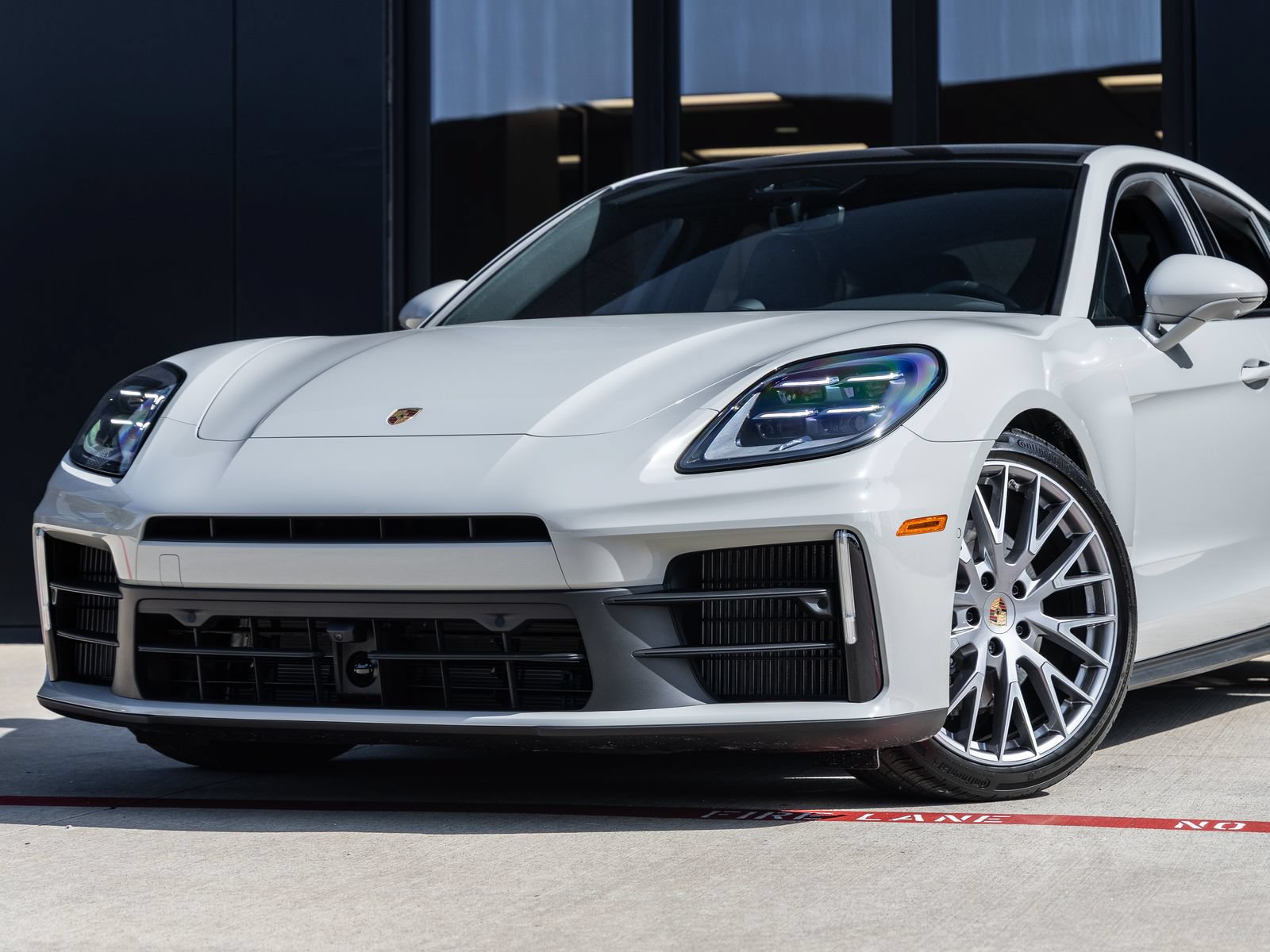 New 2026 Porsche Panamera 4 AWD/4WD image 7