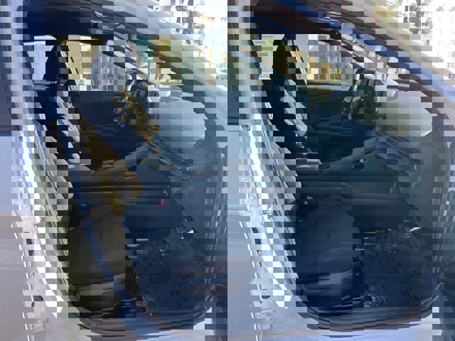 New 2026 Hyundai Elantra Sport w/ Cargo Package image 25