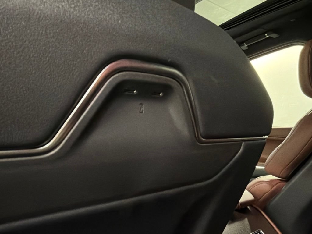 New 2026 Lincoln Navigator Reserve AWD/4WD image 36