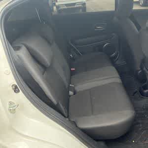 Used 2022 Honda HR-V EX image 8