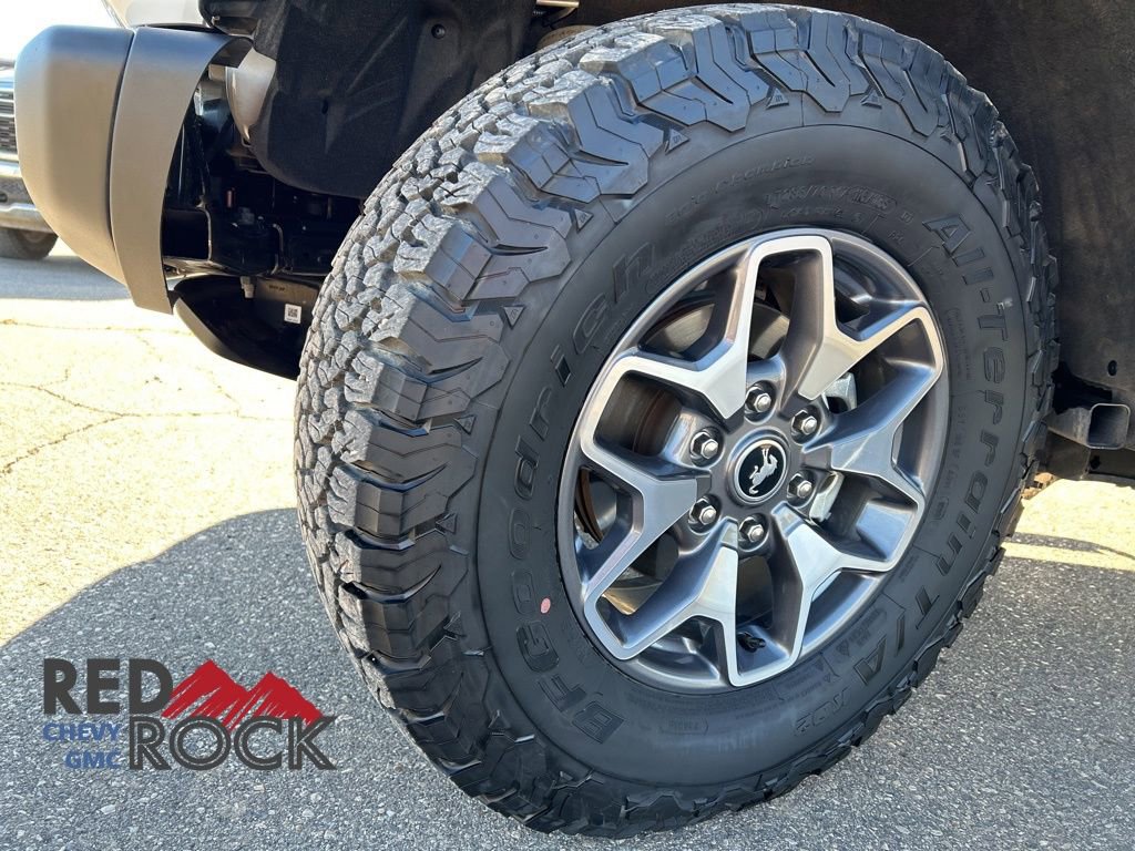 Used 2023 Ford Bronco Badlands image 24
