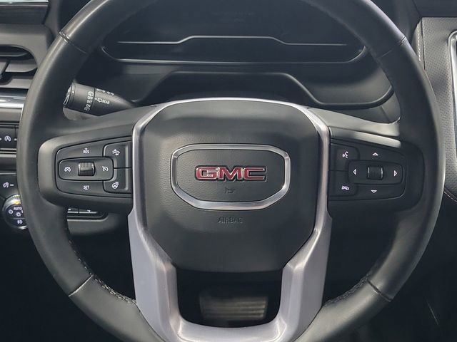 Used 2023 GMC Yukon SLT w/ SLT Luxury Package AWD/4WD image 25