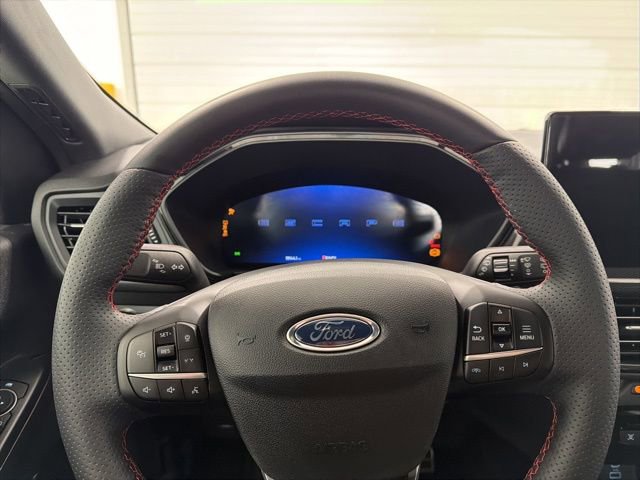 Used 2023 Ford Escape ST-Line Elite image 18