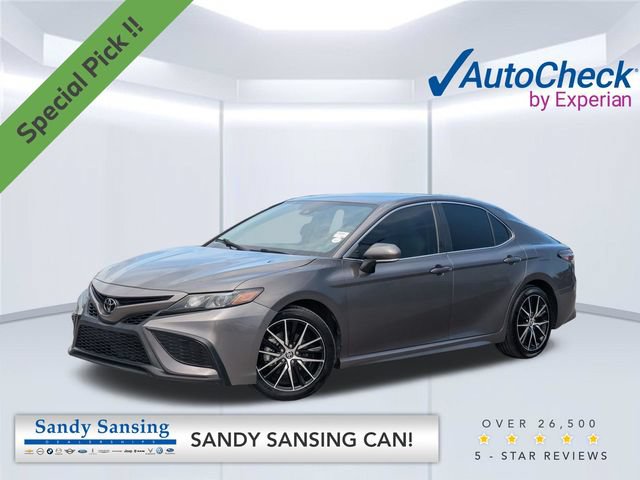 Used 2024 Toyota Camry SE w/ Convenience Package FWD image 1