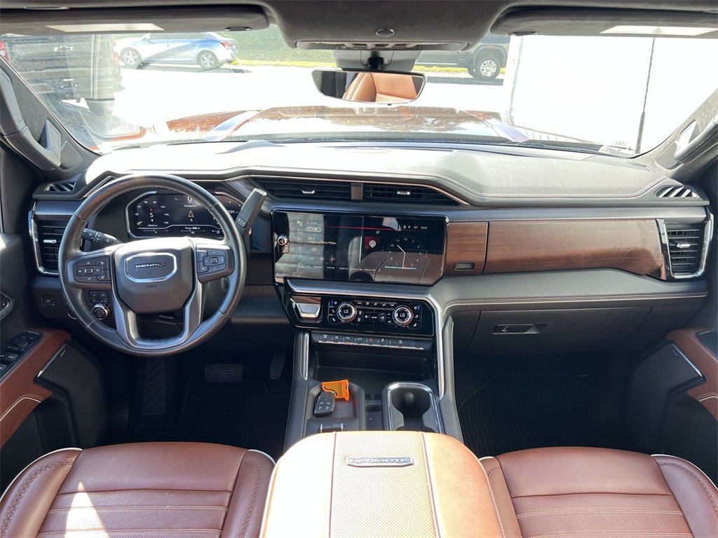 Used 2024 GMC Sierra 3500 Denali Ultimate image 20