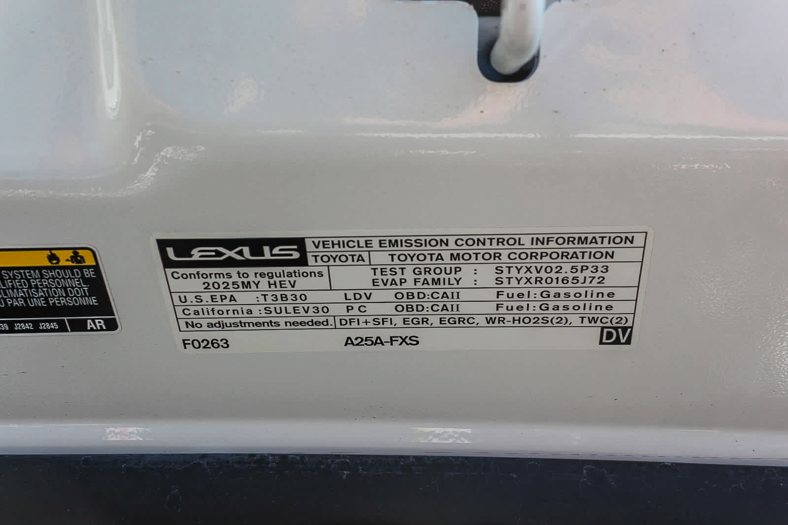 Used 2025 Lexus ES 300h w/ Premium Package FWD image 30