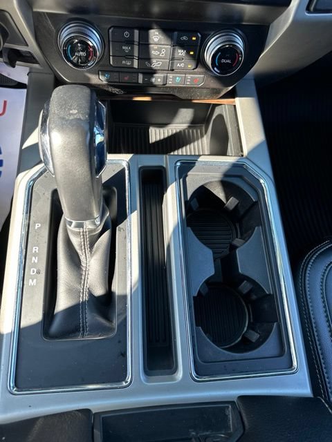Used 2019 Ford F150 Lariat w/ Equipment Group 502A Luxury AWD/4WD image 22