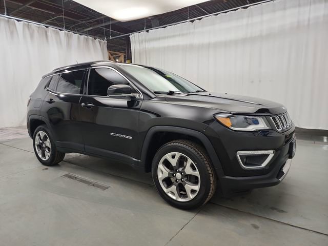 Used 2018 Jeep Compass Limited w/ Navigation Group image 13