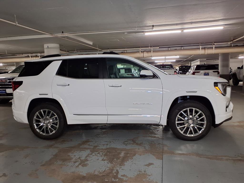 New 2026 GMC Terrain Denali image 4