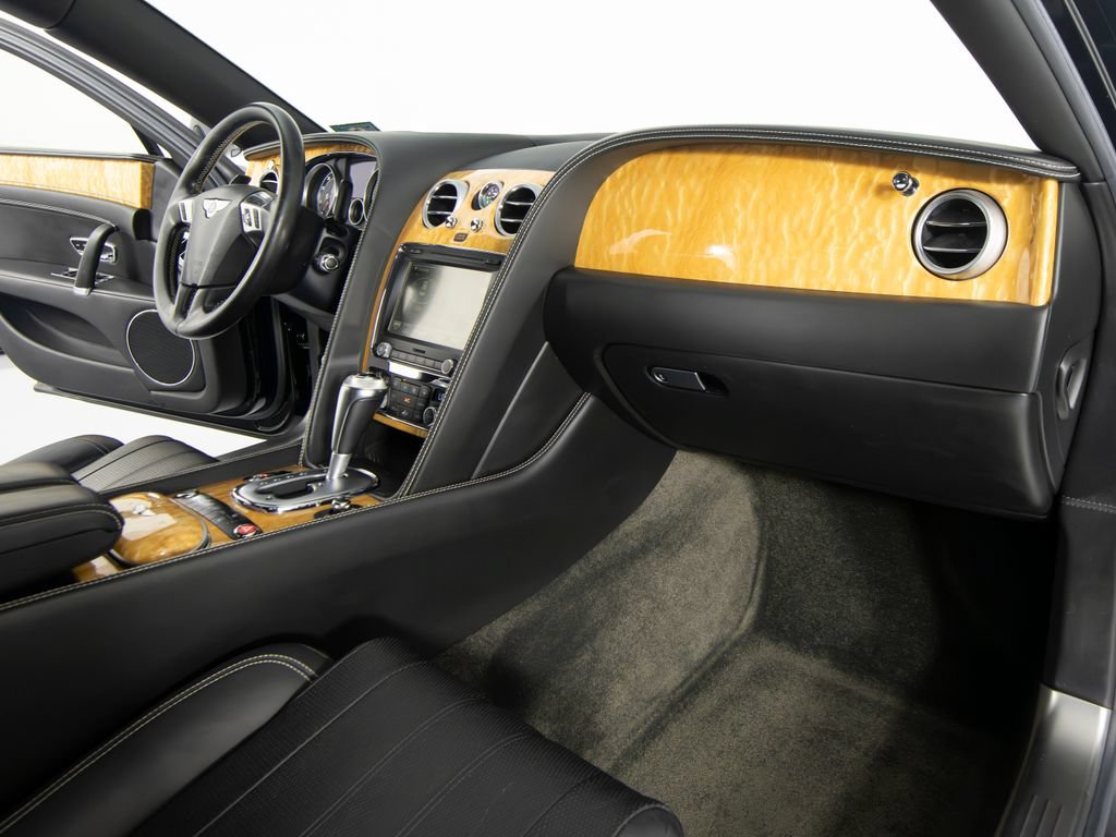 Used 2015 Bentley Flying Spur V8 AWD/4WD image 30