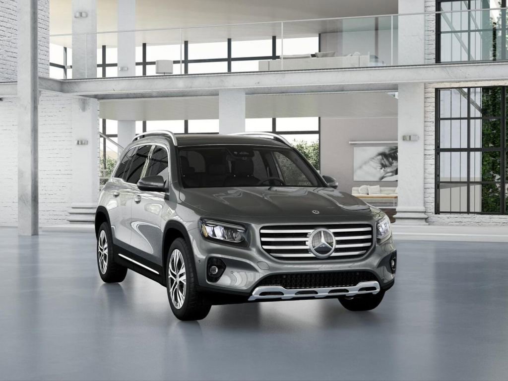New 2026 Mercedes-Benz GLB 250 4MATIC image 9