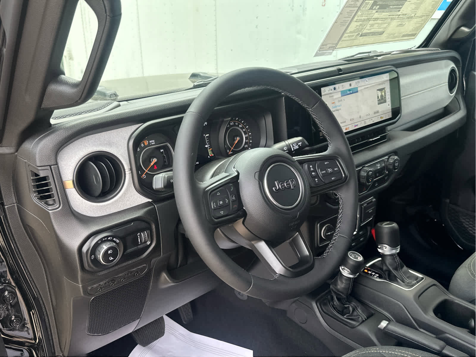 New 2025 Jeep Gladiator Sport image 30