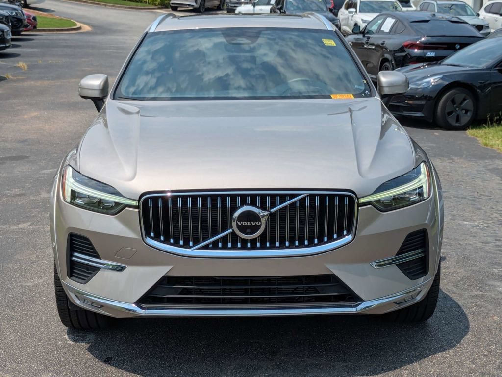 Used 2023 Volvo XC60 B5 Ultimate AWD/4WD image 9
