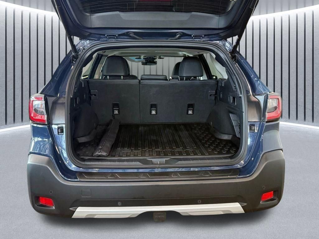 Used 2024 Subaru Outback Touring image 9