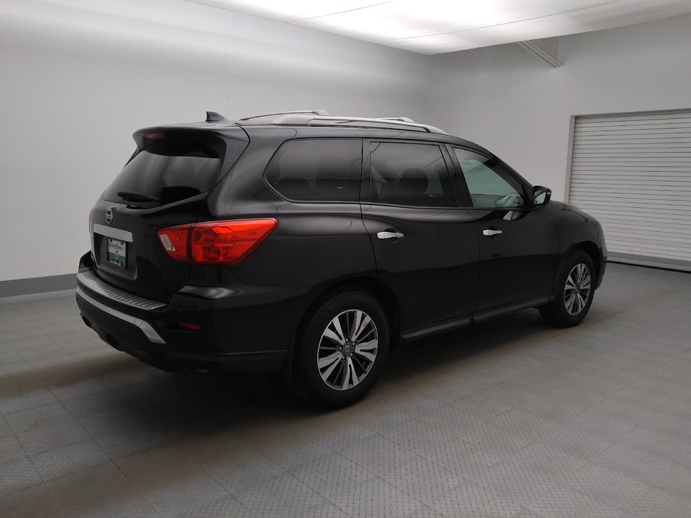 Used 2020 Nissan Pathfinder S FWD image 10