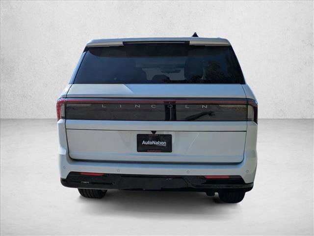 New 2025 Lincoln Navigator L Black Label image 9