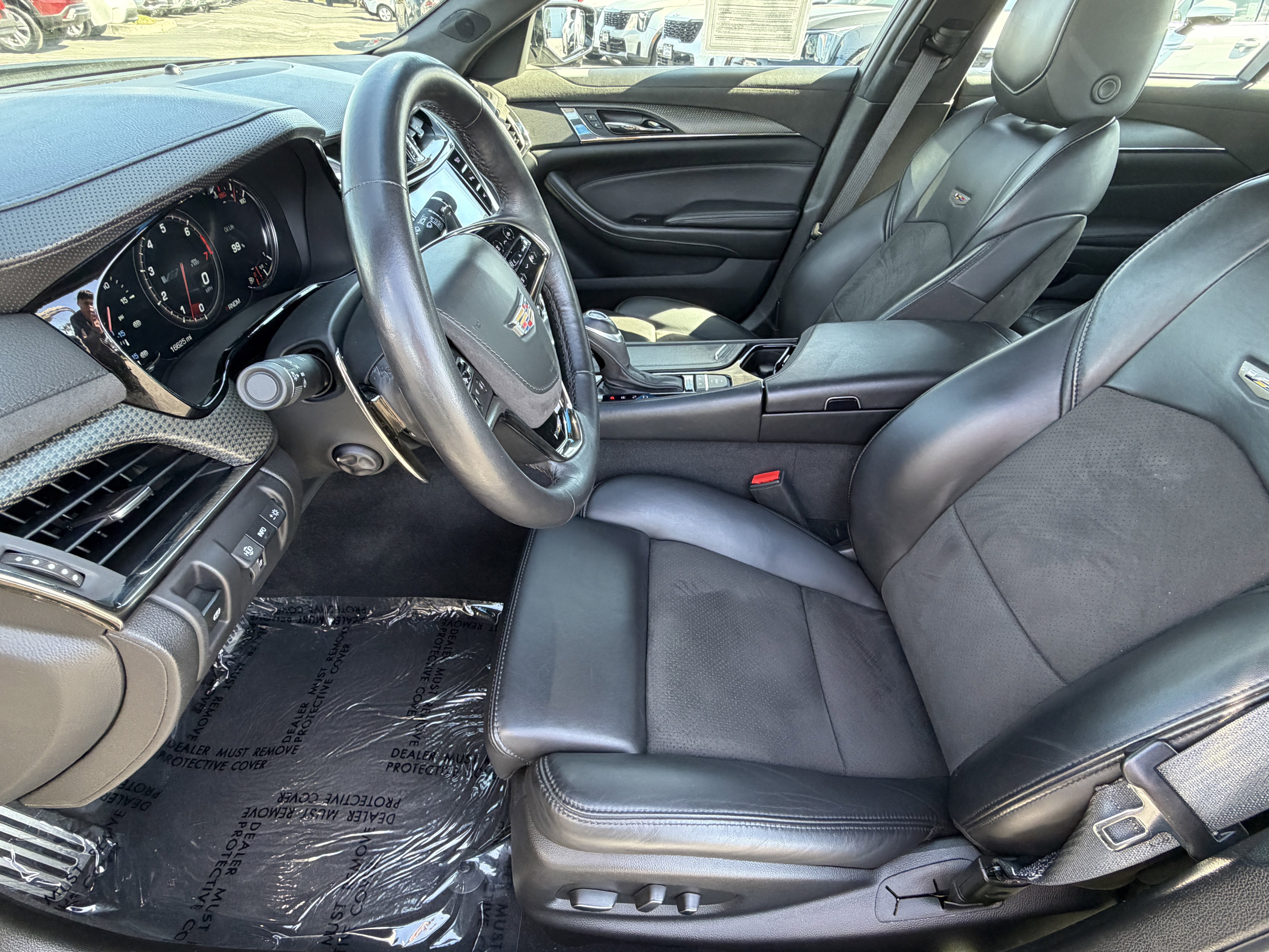 Used 2019 Cadillac CTS V w/ Luxury Package RWD image 15