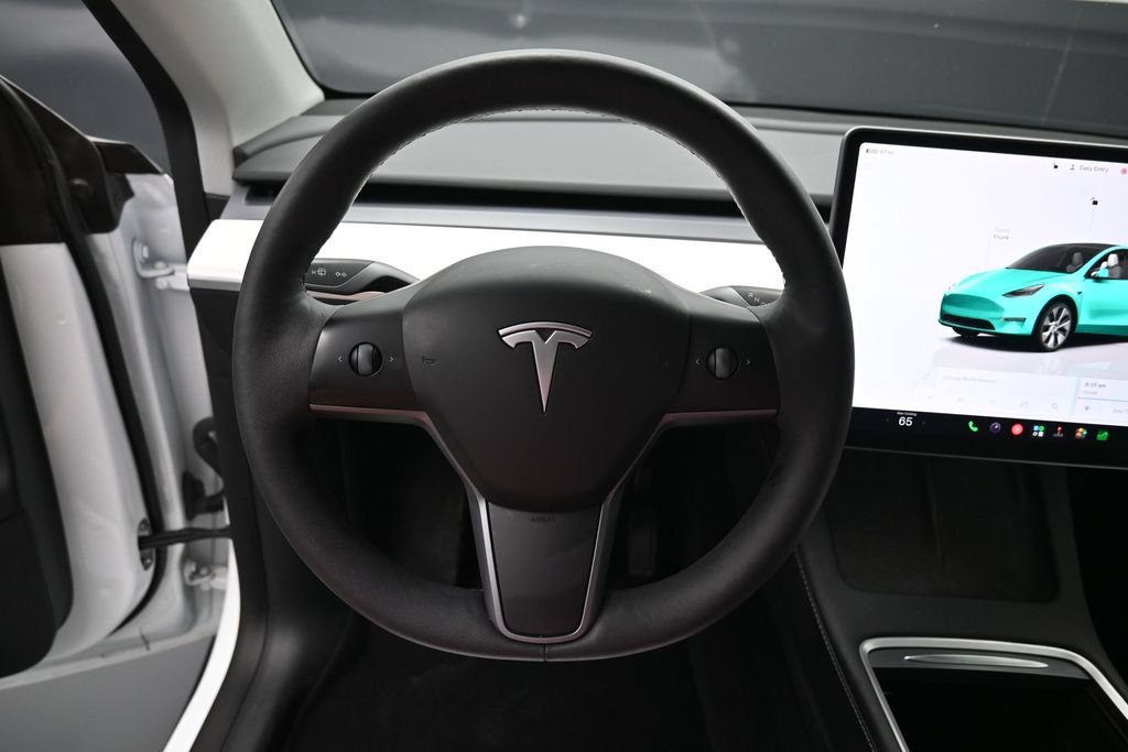 Used 2023 Tesla Model Y Long Range AWD/4WD image 14