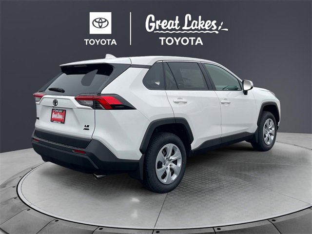 New 2025 Toyota RAV4 LE image 5