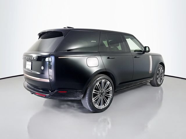 New 2026 Land Rover Range Rover SV AWD/4WD image 5