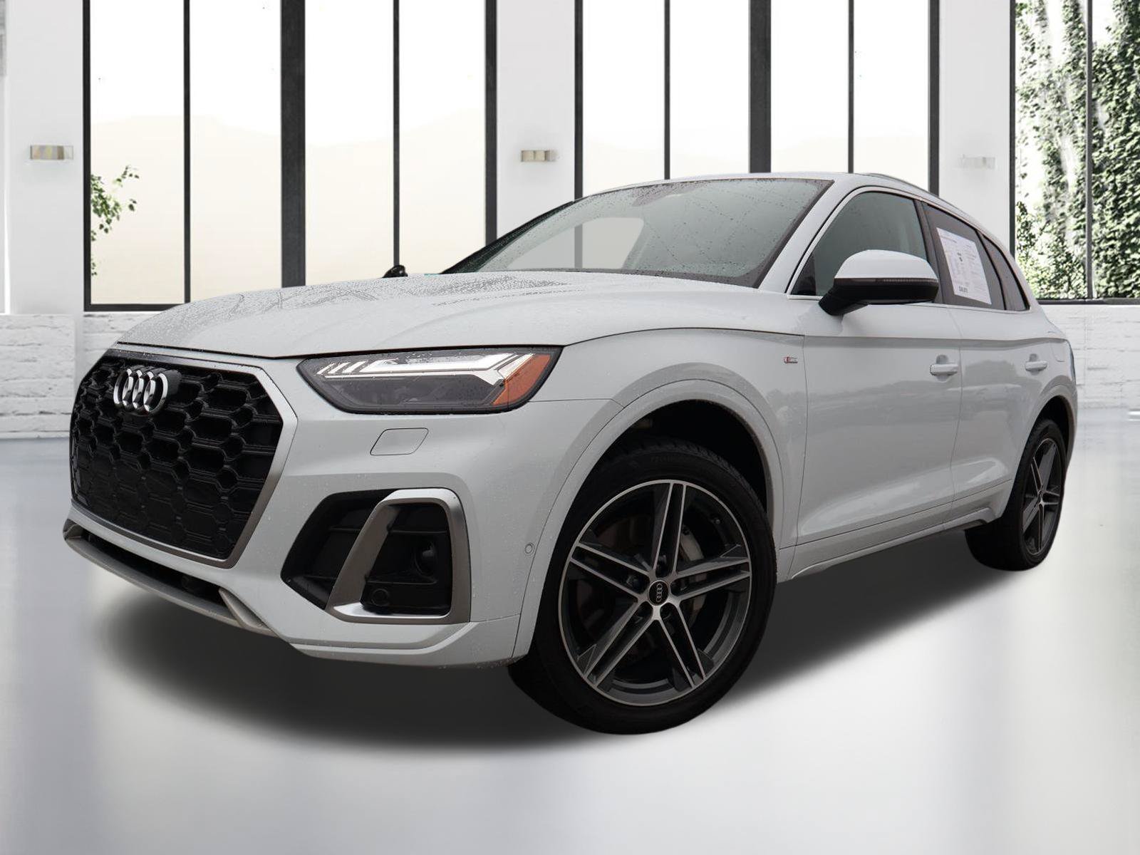Used 2023 Audi Q5 e Prestige