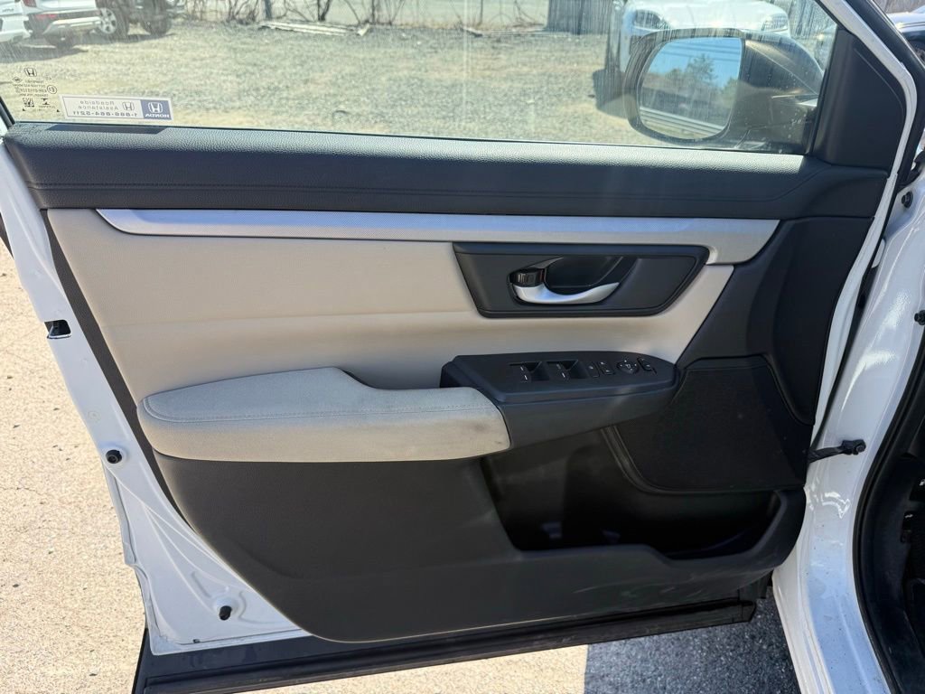 Used 2019 Honda CR-V LX image 14